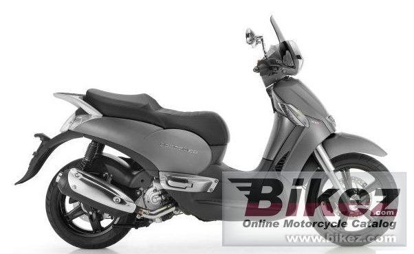 Big Aprilia scarabeo 300s picture and wallpaper from Bikez.com
